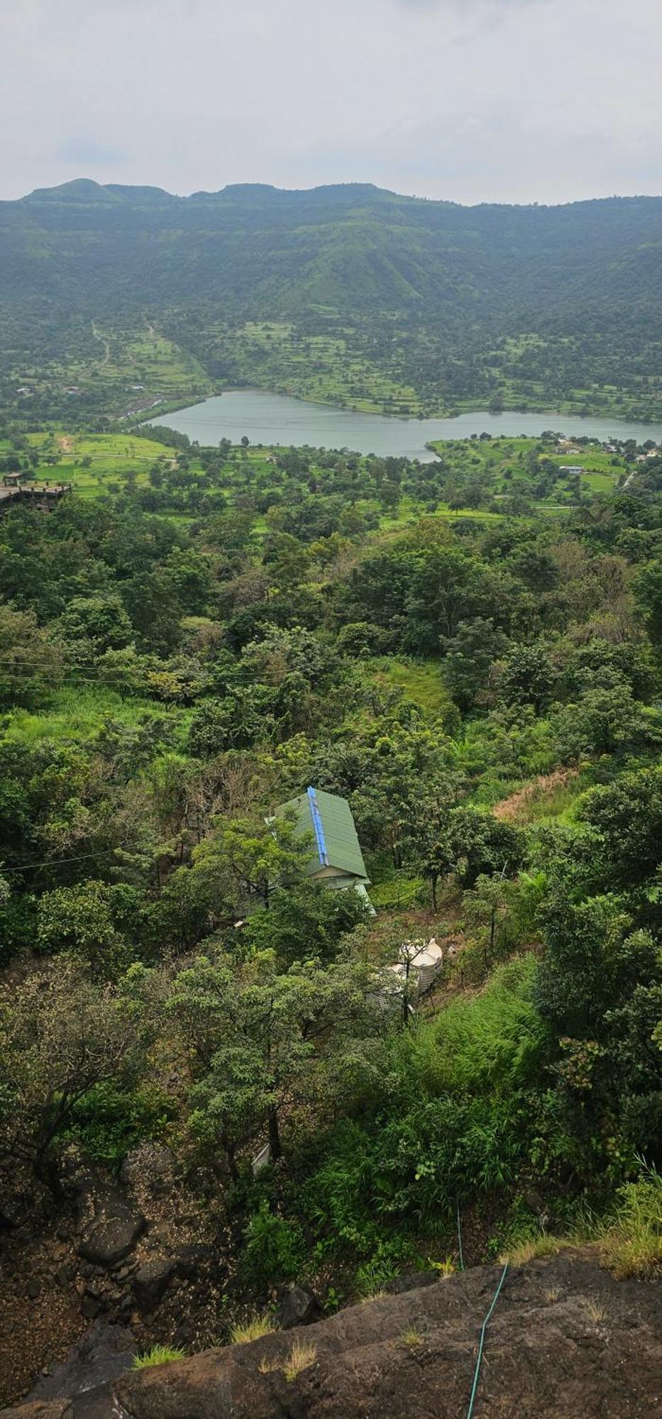 Forest Den Villa Poona Buitenkant foto